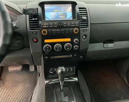 Черный Ниссан Патфайндер, объемом двигателя 2.5 л и пробегом 253 тыс. км за 9690 $, фото 25 на Automoto.ua