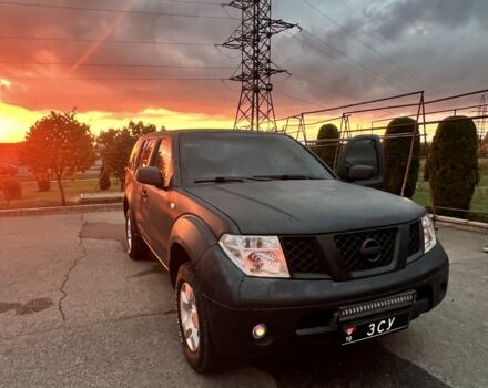 Чорний Ніссан Патфайндер, об'ємом двигуна 2.5 л та пробігом 350 тис. км за 4000 $, фото 9 на Automoto.ua