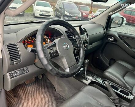 Черный Ниссан Патфайндер, объемом двигателя 2.5 л и пробегом 253 тыс. км за 9690 $, фото 15 на Automoto.ua