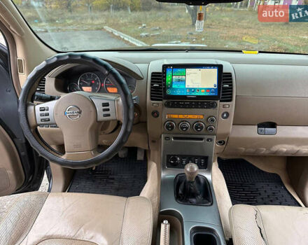 Черный Ниссан Патфайндер, объемом двигателя 2.49 л и пробегом 253 тыс. км за 7999 $, фото 25 на Automoto.ua