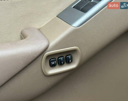 Черный Ниссан Патфайндер, объемом двигателя 2.49 л и пробегом 253 тыс. км за 7999 $, фото 17 на Automoto.ua