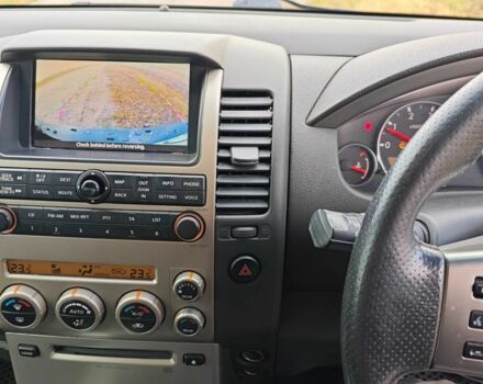 Чорний Ніссан Патфайндер, об'ємом двигуна 2.5 л та пробігом 237 тис. км за 4500 $, фото 9 на Automoto.ua