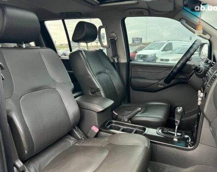 Черный Ниссан Патфайндер, объемом двигателя 2.5 л и пробегом 253 тыс. км за 9690 $, фото 37 на Automoto.ua