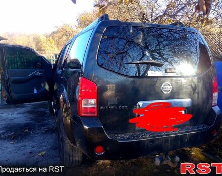 Черный Ниссан Патфайндер, объемом двигателя 2.5 л и пробегом 245 тыс. км за 4200 $, фото 3 на Automoto.ua