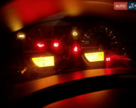 Черный Ниссан Патфайндер, объемом двигателя 2.5 л и пробегом 328 тыс. км за 11000 $, фото 4 на Automoto.ua