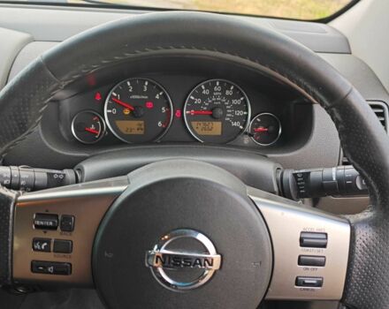 Чорний Ніссан Патфайндер, об'ємом двигуна 2.5 л та пробігом 237 тис. км за 4500 $, фото 8 на Automoto.ua