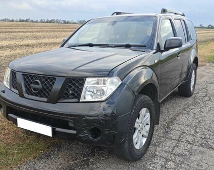 Чорний Ніссан Патфайндер, об'ємом двигуна 2.5 л та пробігом 237 тис. км за 4500 $, фото 6 на Automoto.ua