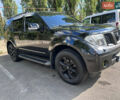 Ниссан Патфайндер 2007 в Киеве на Automoto.ua Черный Ниссан Патфайндер, объемом двигателя 2.49 л и пробегом 240 тыс. км за 10900 $, фото 3 на Automoto.ua