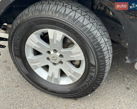 Черный Ниссан Патфайндер, объемом двигателя 2.49 л и пробегом 253 тыс. км за 7999 $, фото 47 на Automoto.ua