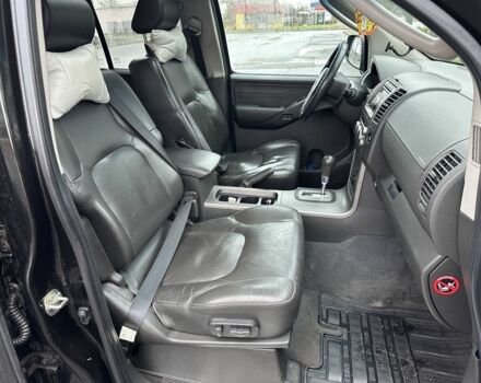 Чорний Ніссан Патфайндер, об'ємом двигуна 2.5 л та пробігом 258 тис. км за 5700 $, фото 13 на Automoto.ua