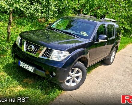 Чорний Ніссан Патфайндер, об'ємом двигуна 2.5 л та пробігом 270 тис. км за 5000 $, фото 1 на Automoto.ua