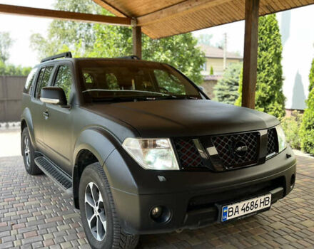 Ниссан Патфайндер 2008 в Кропивницком (Кировограде) на Automoto.ua Черный Ниссан Патфайндер, объемом двигателя 2.49 л и пробегом 313 тыс. км за 11000 $, фото 3 на Automoto.ua