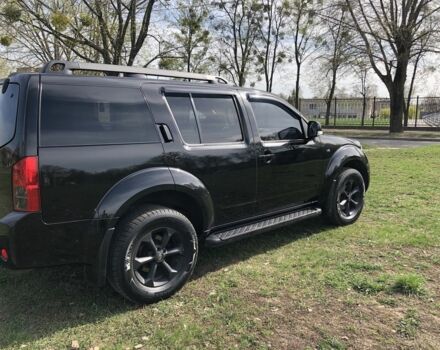 Черный Ниссан Патфайндер, объемом двигателя 4 л и пробегом 210 тыс. км за 10399 $, фото 10 на Automoto.ua