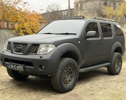 Чорний Ніссан Патфайндер, об'ємом двигуна 0 л та пробігом 170 тис. км за 4700 $, фото 2 на Automoto.ua