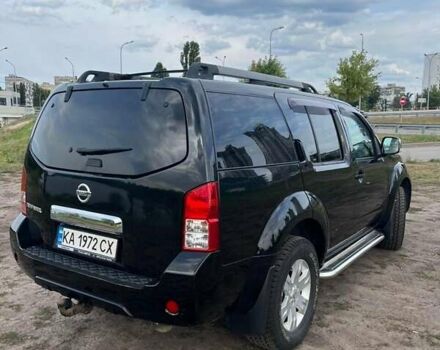 Черный Ниссан Патфайндер, объемом двигателя 2.5 л и пробегом 167 тыс. км за 17000 $, фото 4 на Automoto.ua