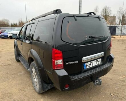 Черный Ниссан Патфайндер, объемом двигателя 2.5 л и пробегом 306 тыс. км за 4465 $, фото 3 на Automoto.ua