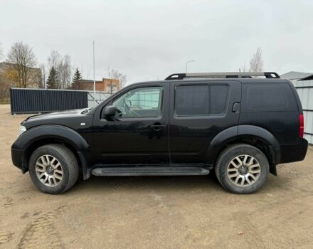 Черный Ниссан Патфайндер, объемом двигателя 2.5 л и пробегом 306 тыс. км за 4465 $, фото 2 на Automoto.ua