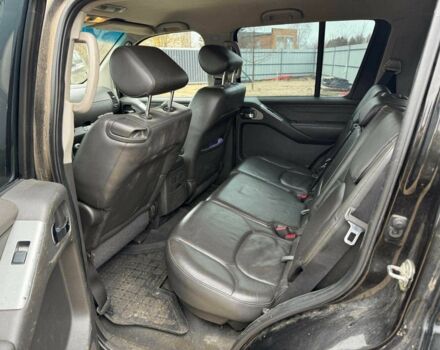 Черный Ниссан Патфайндер, объемом двигателя 2.5 л и пробегом 306 тыс. км за 4465 $, фото 8 на Automoto.ua