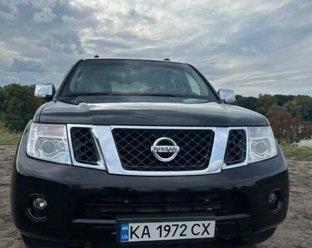 Черный Ниссан Патфайндер, объемом двигателя 2.5 л и пробегом 167 тыс. км за 17000 $, фото 1 на Automoto.ua