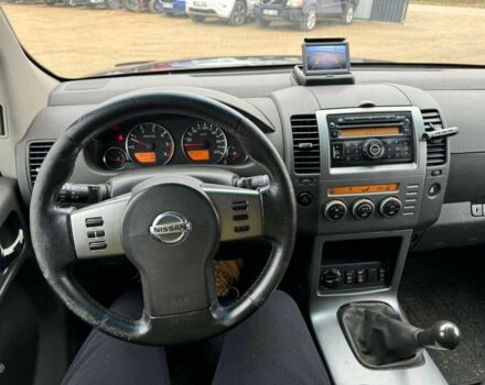 Черный Ниссан Патфайндер, объемом двигателя 2.5 л и пробегом 306 тыс. км за 4465 $, фото 11 на Automoto.ua