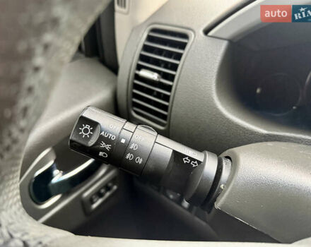 Черный Ниссан Патфайндер, объемом двигателя 3 л и пробегом 265 тыс. км за 18600 $, фото 27 на Automoto.ua