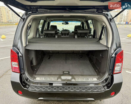 Черный Ниссан Патфайндер, объемом двигателя 3 л и пробегом 265 тыс. км за 18600 $, фото 42 на Automoto.ua