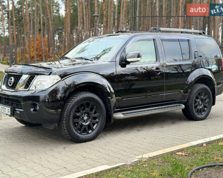 Черный Ниссан Патфайндер, объемом двигателя 2.5 л и пробегом 170 тыс. км за 14800 $, фото 8 на Automoto.ua