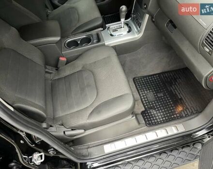 Черный Ниссан Патфайндер, объемом двигателя 2.5 л и пробегом 48 тыс. км за 18800 $, фото 58 на Automoto.ua