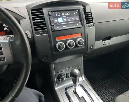Черный Ниссан Патфайндер, объемом двигателя 2.5 л и пробегом 48 тыс. км за 18800 $, фото 50 на Automoto.ua