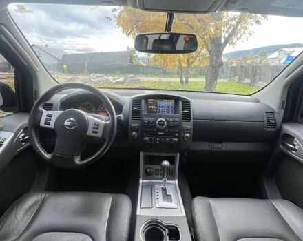 Чорний Ніссан Патфайндер, об'ємом двигуна 3.95 л та пробігом 131 тис. км за 20500 $, фото 16 на Automoto.ua