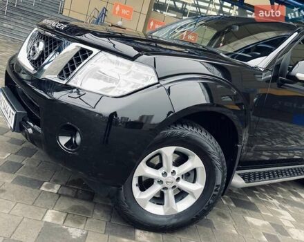 Черный Ниссан Патфайндер, объемом двигателя 2.5 л и пробегом 48 тыс. км за 18800 $, фото 20 на Automoto.ua