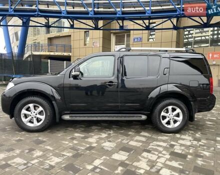 Черный Ниссан Патфайндер, объемом двигателя 2.5 л и пробегом 48 тыс. км за 18800 $, фото 11 на Automoto.ua