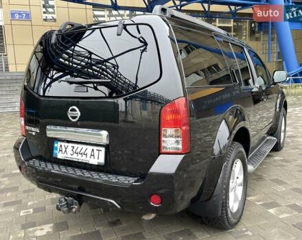 Черный Ниссан Патфайндер, объемом двигателя 2.5 л и пробегом 48 тыс. км за 18800 $, фото 23 на Automoto.ua