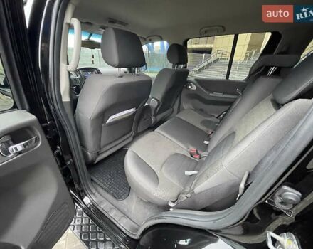 Черный Ниссан Патфайндер, объемом двигателя 2.5 л и пробегом 48 тыс. км за 18800 $, фото 44 на Automoto.ua