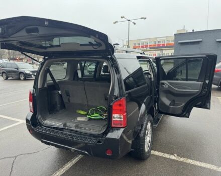 Черный Ниссан Патфайндер, объемом двигателя 2.5 л и пробегом 187 тыс. км за 4999 $, фото 15 на Automoto.ua