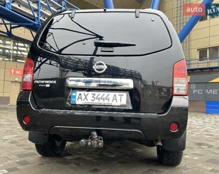 Черный Ниссан Патфайндер, объемом двигателя 2.5 л и пробегом 48 тыс. км за 18800 $, фото 22 на Automoto.ua