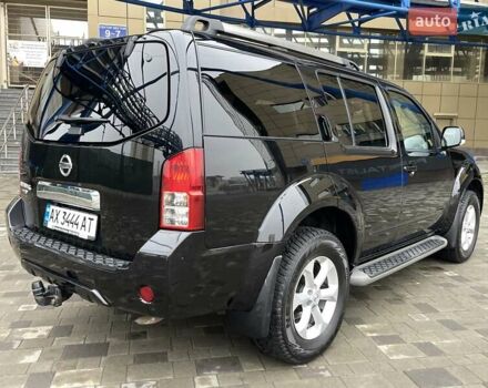 Черный Ниссан Патфайндер, объемом двигателя 2.5 л и пробегом 48 тыс. км за 18800 $, фото 25 на Automoto.ua