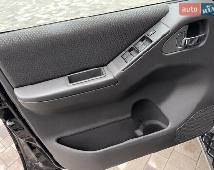 Черный Ниссан Патфайндер, объемом двигателя 2.5 л и пробегом 48 тыс. км за 18800 $, фото 42 на Automoto.ua