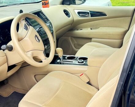 Черный Ниссан Патфайндер, объемом двигателя 3.5 л и пробегом 146 тыс. км за 12500 $, фото 6 на Automoto.ua