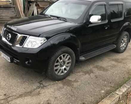 Чорний Ніссан Патфайндер, об'ємом двигуна 2.5 л та пробігом 4 тис. км за 31500 $, фото 1 на Automoto.ua