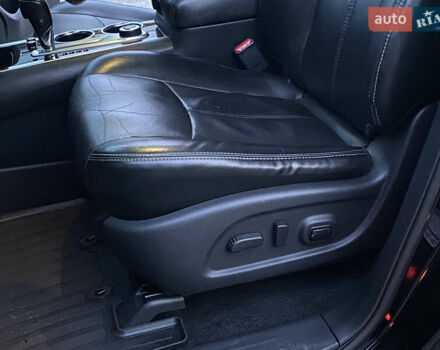 Черный Ниссан Патфайндер, объемом двигателя 3.5 л и пробегом 245 тыс. км за 12900 $, фото 17 на Automoto.ua