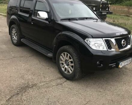 Черный Ниссан Патфайндер, объемом двигателя 2.5 л и пробегом 4 тыс. км за 31500 $, фото 2 на Automoto.ua