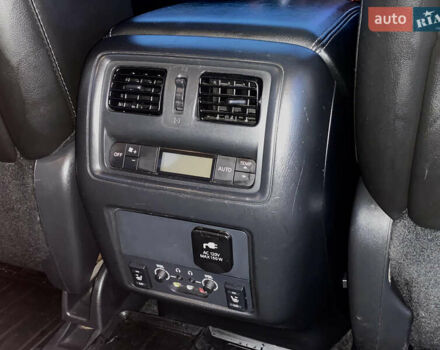 Черный Ниссан Патфайндер, объемом двигателя 3.5 л и пробегом 245 тыс. км за 12900 $, фото 31 на Automoto.ua