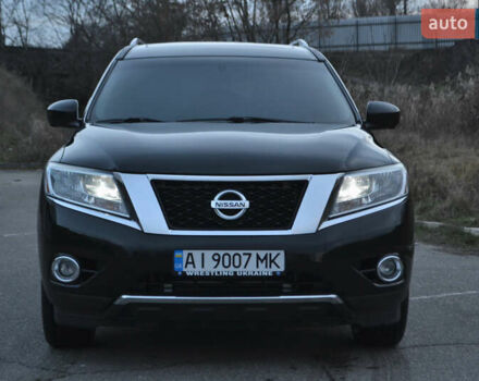 Черный Ниссан Патфайндер, объемом двигателя 3.5 л и пробегом 245 тыс. км за 12900 $, фото 1 на Automoto.ua