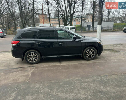 Чорний Ніссан Патфайндер, об'ємом двигуна 3.5 л та пробігом 151 тис. км за 10800 $, фото 2 на Automoto.ua