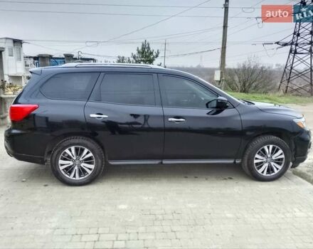 Черный Ниссан Патфайндер, объемом двигателя 3.5 л и пробегом 186 тыс. км за 14700 $, фото 12 на Automoto.ua