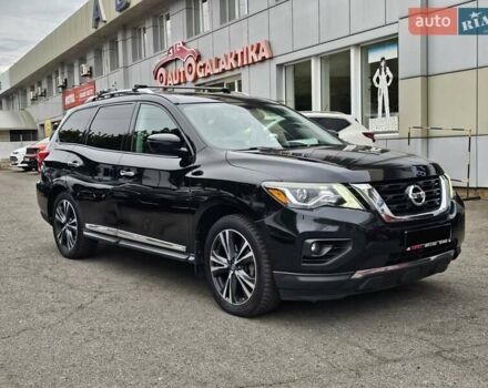 Чорний Ніссан Патфайндер, об'ємом двигуна 3.5 л та пробігом 159 тис. км за 17200 $, фото 3 на Automoto.ua