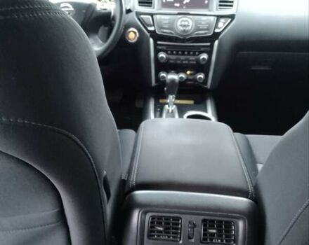 Черный Ниссан Патфайндер, объемом двигателя 3.5 л и пробегом 186 тыс. км за 14700 $, фото 13 на Automoto.ua