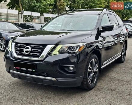 Чорний Ніссан Патфайндер, об'ємом двигуна 3.5 л та пробігом 159 тис. км за 17200 $, фото 1 на Automoto.ua