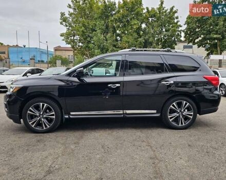 Черный Ниссан Патфайндер, объемом двигателя 3.5 л и пробегом 159 тыс. км за 16200 $, фото 6 на Automoto.ua